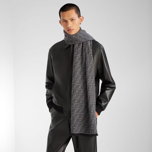 Fendi | Grey FF wool scarf | Color: Grey