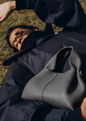 Poléne Paris | Numéro Neuf Mini | Stone