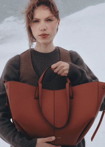 Poléne Paris | Cyme | Edition Textured Red Clay