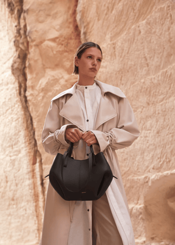 Poléne Paris | Cyme | Edition Textured Black