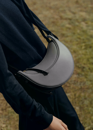 Poléne Paris | Numéro Dix | Smooth Stone