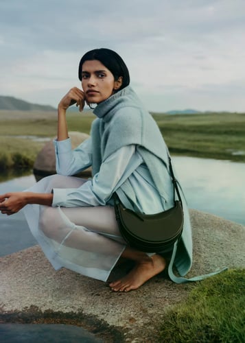 Poléne Paris | Numéro Dix | Ebony