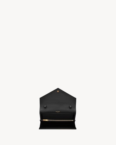 Saint Laurent | CASSANDRE classic CHAIN ​​WALLET I...