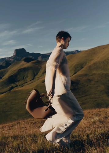 Poléne Paris | Cyme | Edition Textured Camel