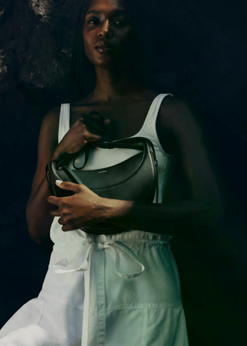 Poléne Paris | Numéro Dix | Black