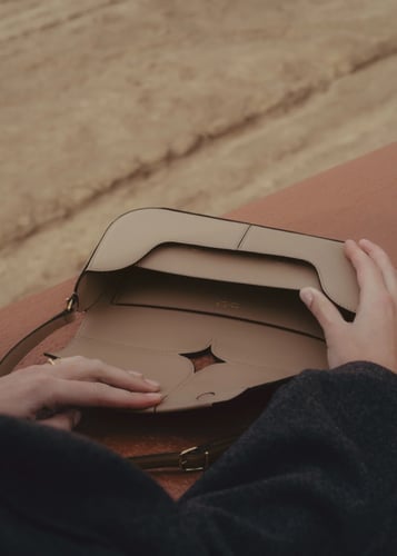 Poléne Paris | Osmo | Edition Smooth Taupe