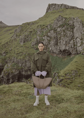 Poléne Paris | Cyme |Edition Textured Taupe