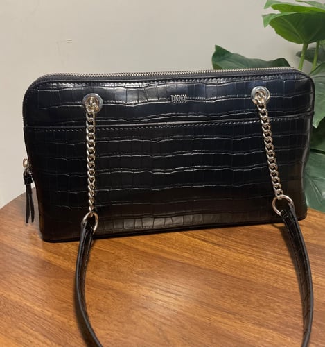 شنطه دكني اسود