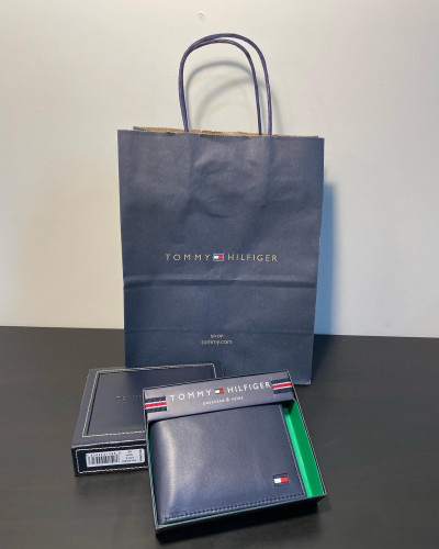 محفظه تومي هيلفيقر كحلي