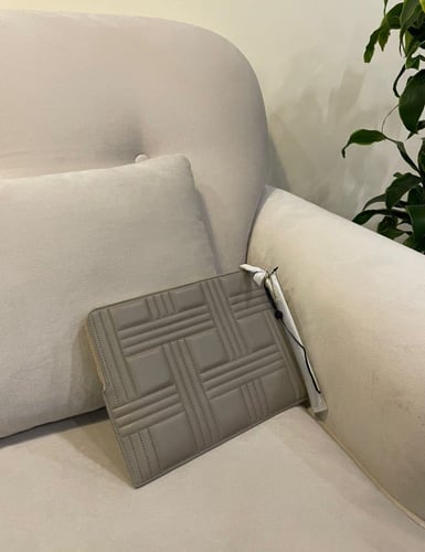 باوتش دكني Dkny