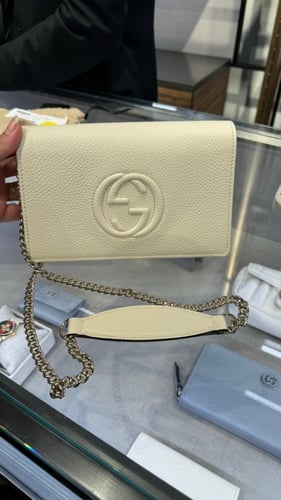 شنطه قوتشي | Gucci