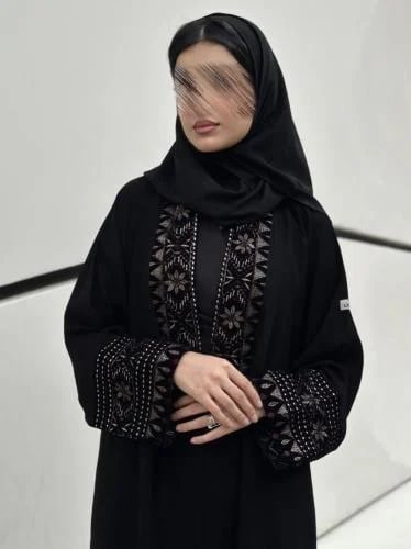 عباية لجين