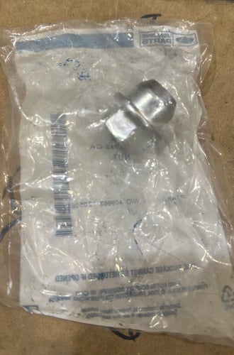 صواميل فورد اصلي جديد الطقم ٢٠ حبة