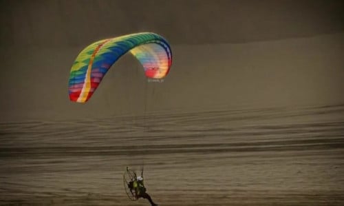 رحلة طيران شراعي