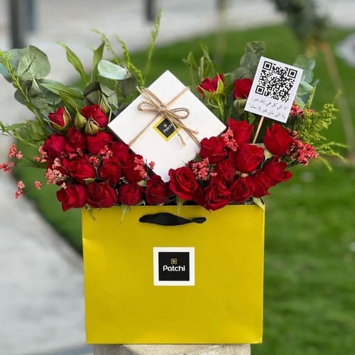 شوكلاتة باتشي مع تنسيق ورد