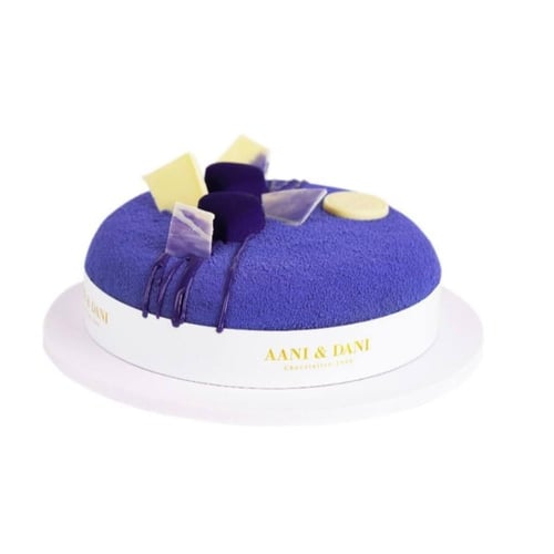 باقة ورد وكيكة اني وداني 1