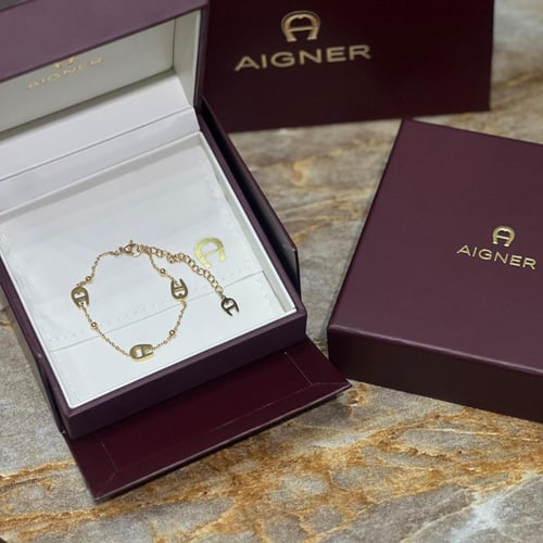اسورة اقنر ِAIGNER