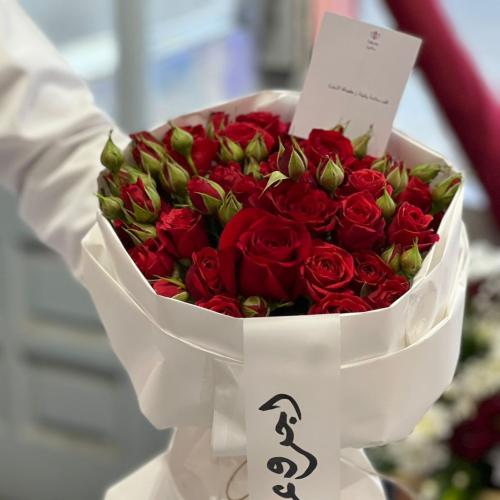 باقة ورد مميز احمر