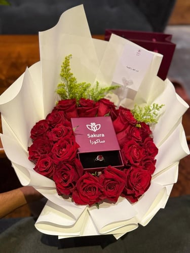 خاتم ساكورا الياقوت الاحمر - فضة عيار 925