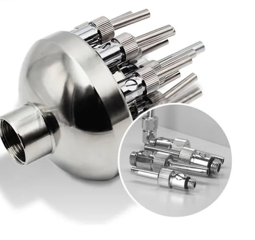 فوهة نافورة. كبير متعدد