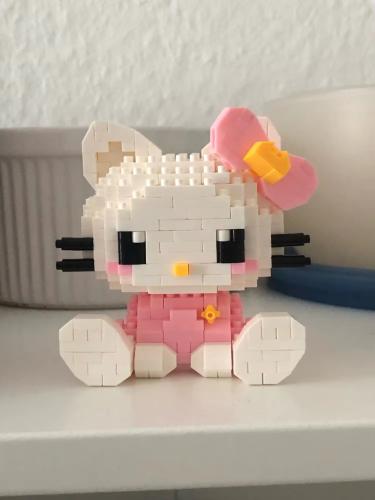 ليقو هيلو كيتي | Hello kitty