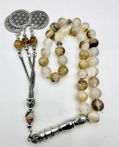 سبح احجار طبيعية