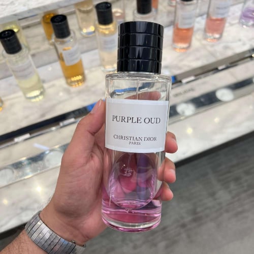 عطور ديور الحصرية مع الورد