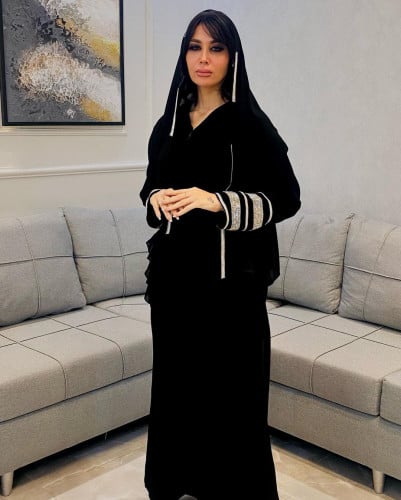 عباية كريب ملكي