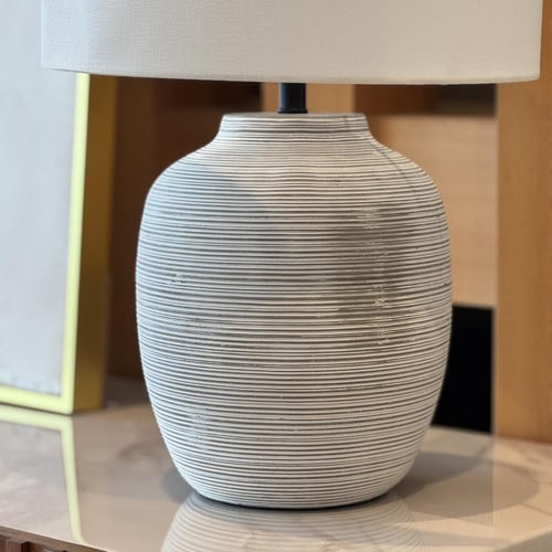 اباجورة WF-A105