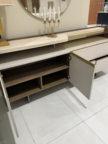 كونسول +مراياUDI-CO-1046