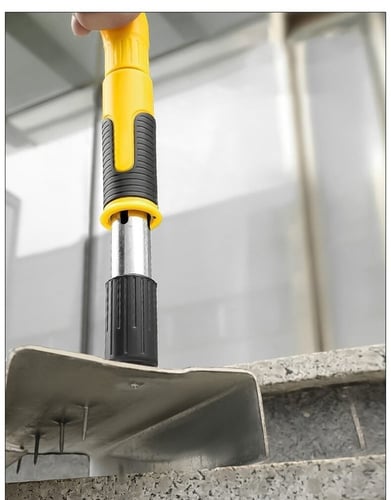 مثبت المسامير العجيب