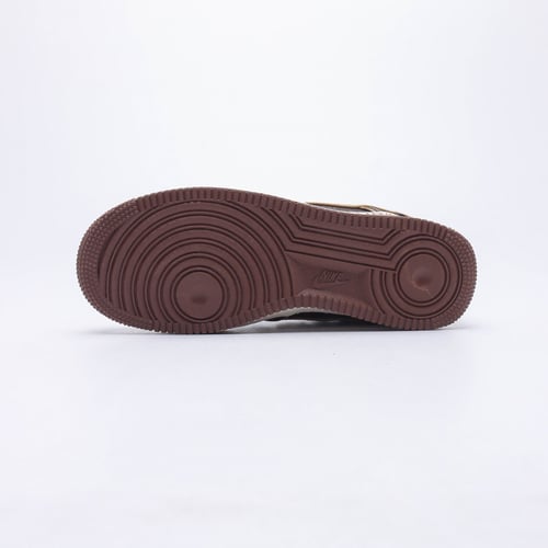 نايك لويس ڤيتون-Nike Lv