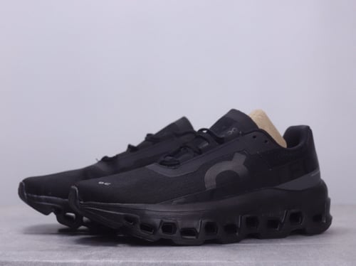 اون-On Running Cloudmonster