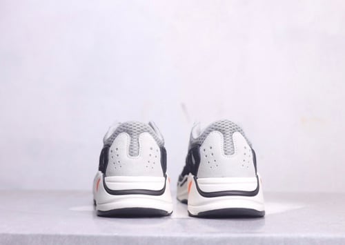 اديداس-Adidas Yeezy 700