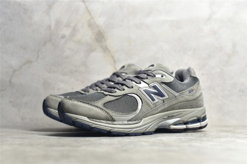 نيوبالانس-New balance2002R