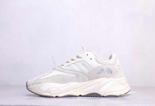 اديداس-Adidas Yeezy 700