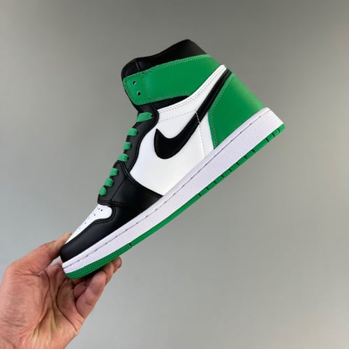 -Nike Jordan