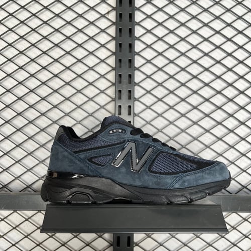 نيوبالانس-New Balance 990V3