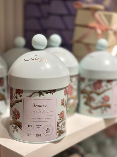 توزيعات أنوش علبة معدنية أزرق