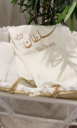 بطانيه صوف ناعمه مع تطريز