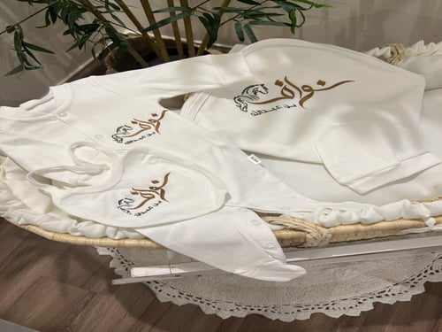 طقم قطن مع تطريز حسب الطلب