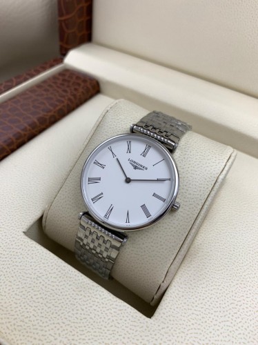 ساعة لونجين الانيقة