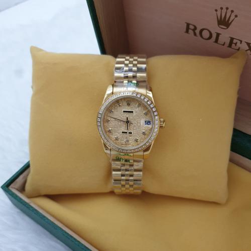 ساعة رولكس النسائية