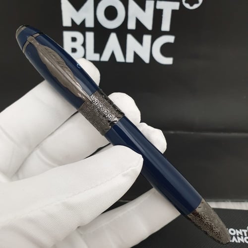 قلم مونت دانييل ديفو متوفر بعدة الوان