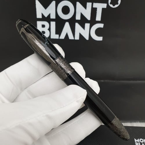 قلم مونت دانييل ديفو متوفر بعدة الوان