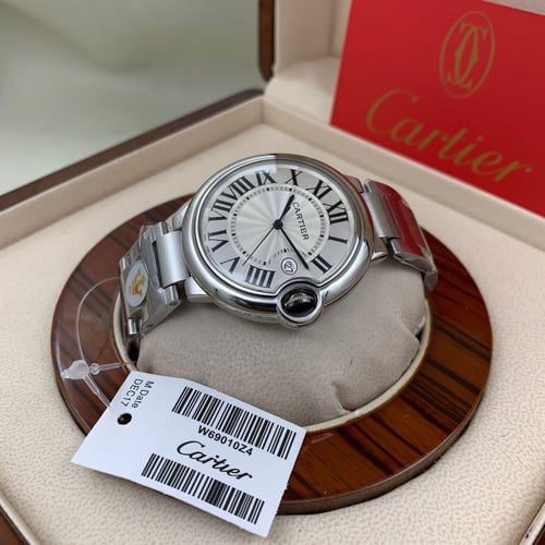 ساعة كارتير بالون الشهيرة