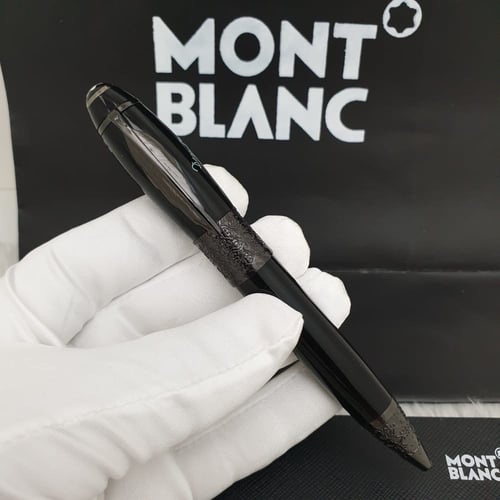 قلم مونت دانييل ديفو متوفر بعدة الوان