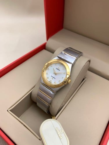 ساعة اوميغا كونستليشن النسائية