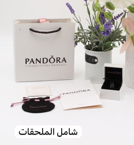 خاتم بندورا قلب وردي.