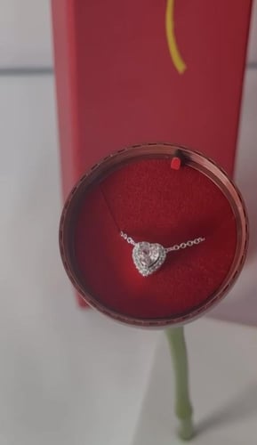 هدايا عيد الحب مكونه( سلسال بندورا قلب بلون الفضي...